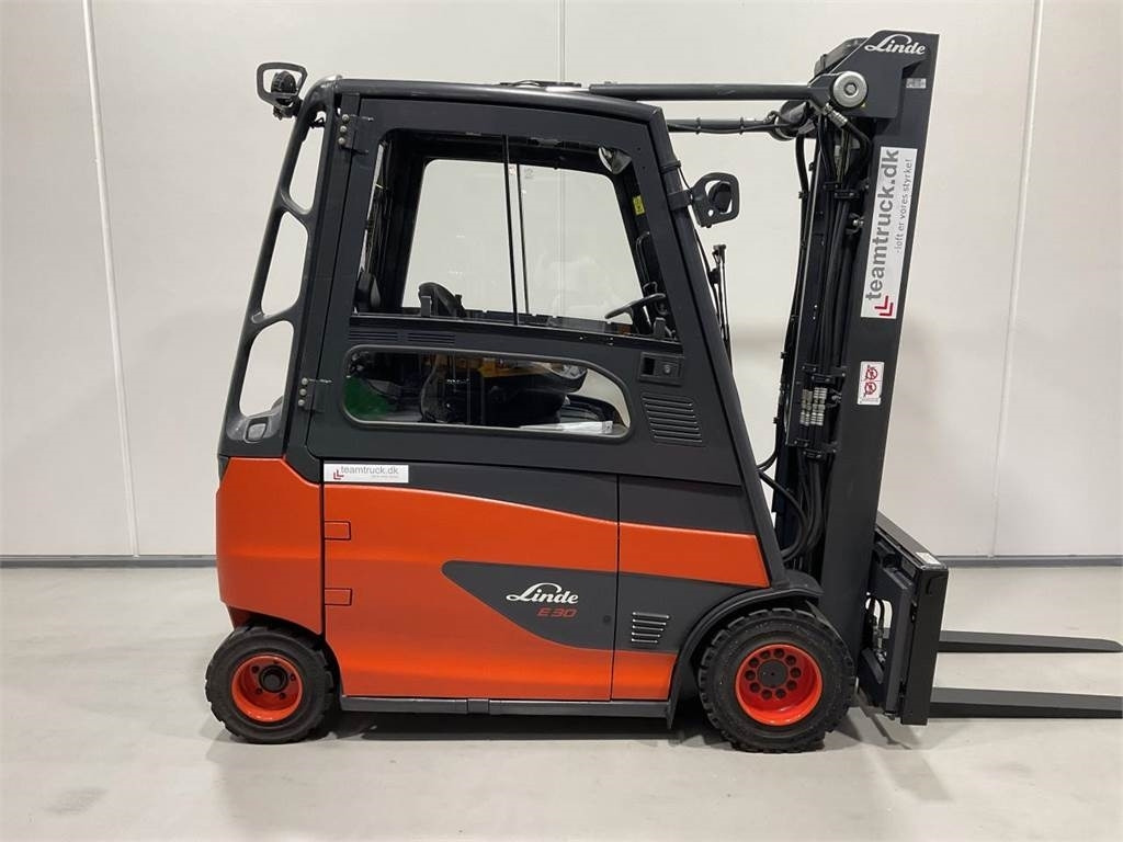 Linde E30HL-01/600 - Eltruck: bild 1 Linde E30HL-01/600 - Eltruck: bild 1