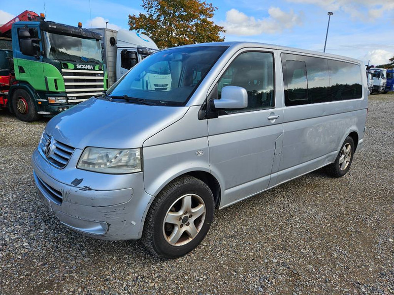 Volkswagen Caravelle 2,5 TDi 130 lang 10prs 5d - Personbil: bild 1 Volkswagen Caravelle 2,5 TDi 130 lang 10prs 5d - Personbil: bild 1