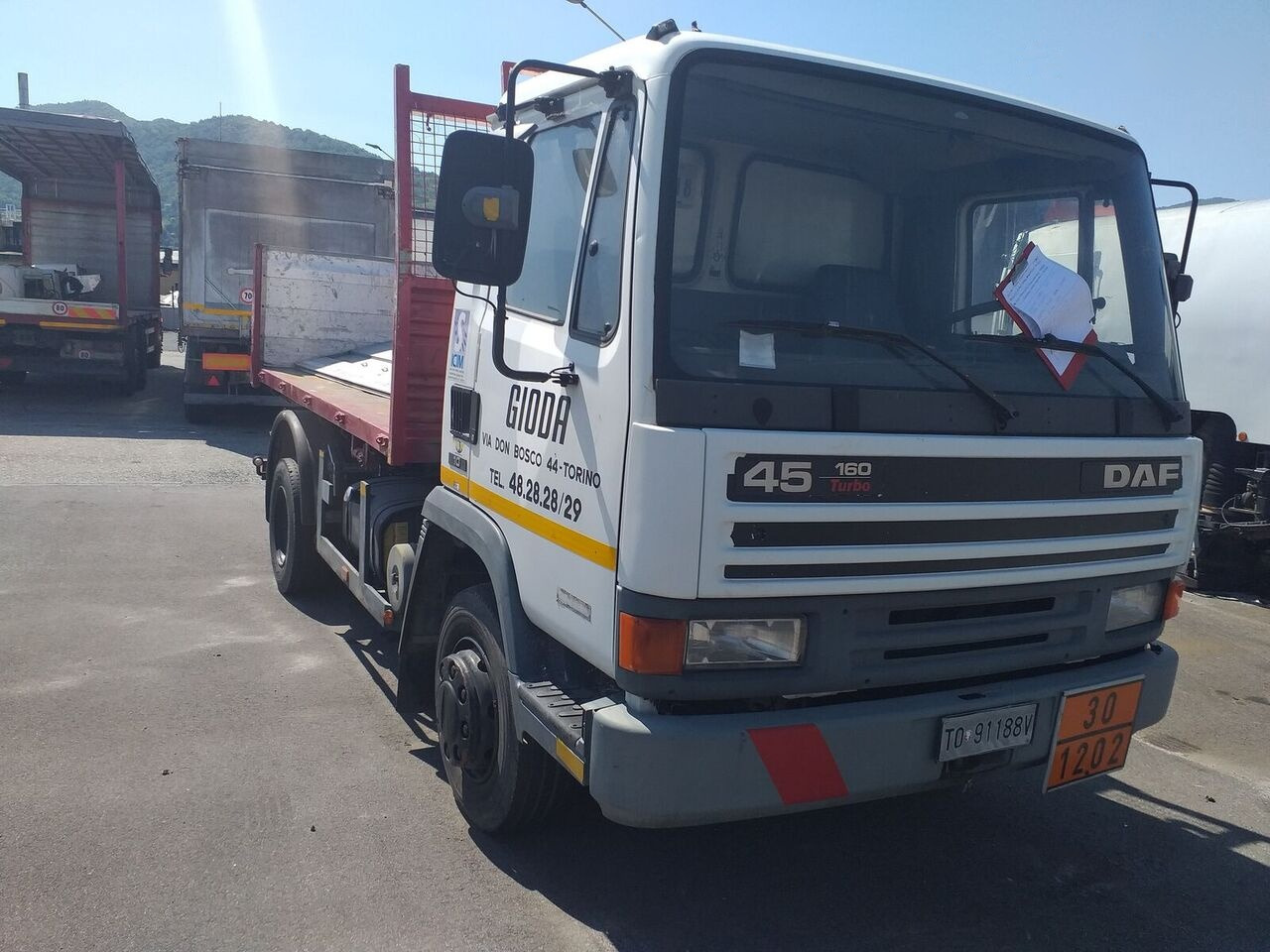 DAF AE 45 - Tippbil lastbil: bild 2 DAF AE 45 - Tippbil lastbil: bild 2
