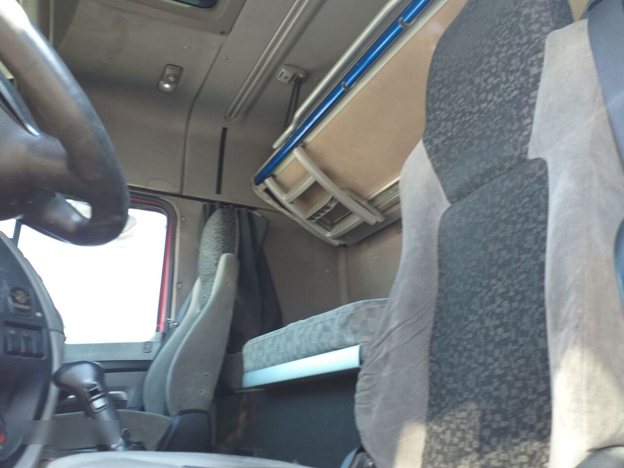 Dragbil DAF XF105.510: bild 8