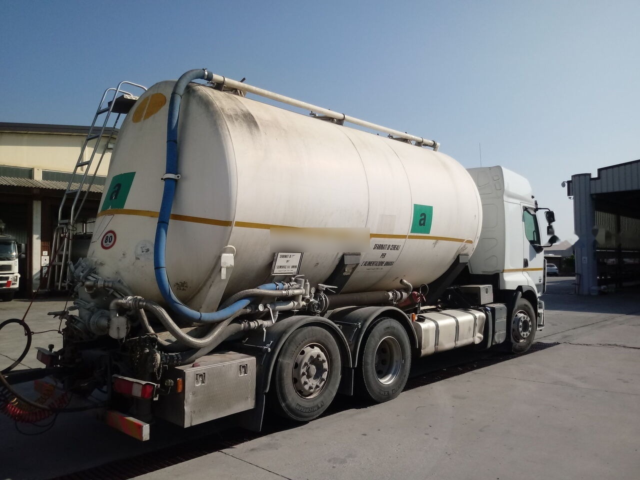 Renault PREMIUM 450 DXI - Tankbil: bild 3 Renault PREMIUM 450 DXI - Tankbil: bild 3