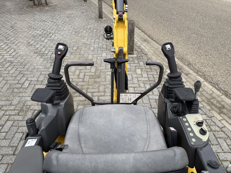 New Holland E14D Minigraver Nieuw (Overjarig) - Minigrävmaskin: bild 5 New Holland E14D Minigraver Nieuw (Overjarig) - Minigrävmaskin: bild 5