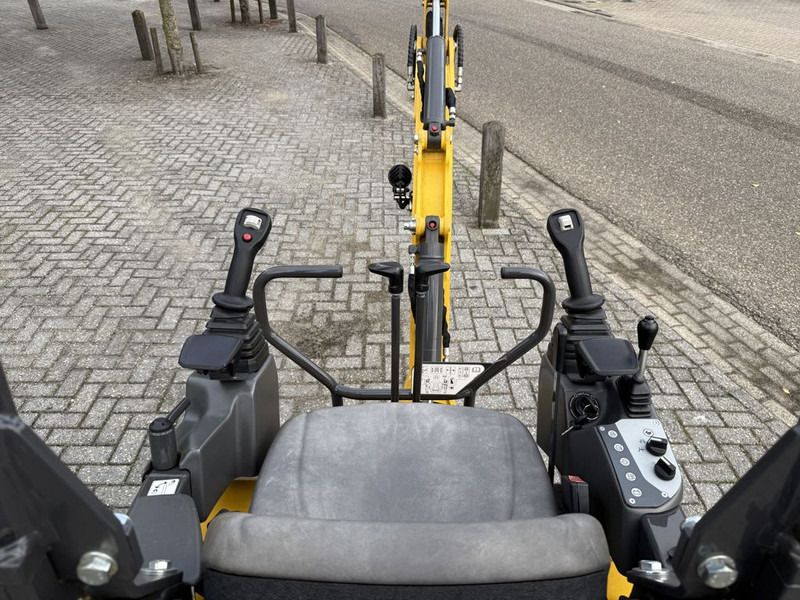 New Holland E14D Minigraver Nieuw/Overjarig - Minigrävmaskin: bild 5 New Holland E14D Minigraver Nieuw/Overjarig - Minigrävmaskin: bild 5