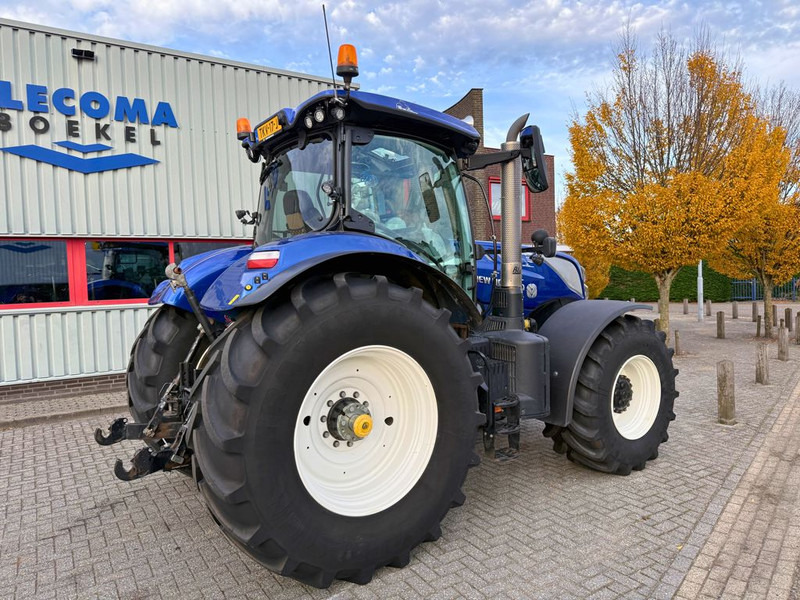 New Holland T7.270 AC 10 Years Blue Power Edition - Traktor: bild 3 New Holland T7.270 AC 10 Years Blue Power Edition - Traktor: bild 3