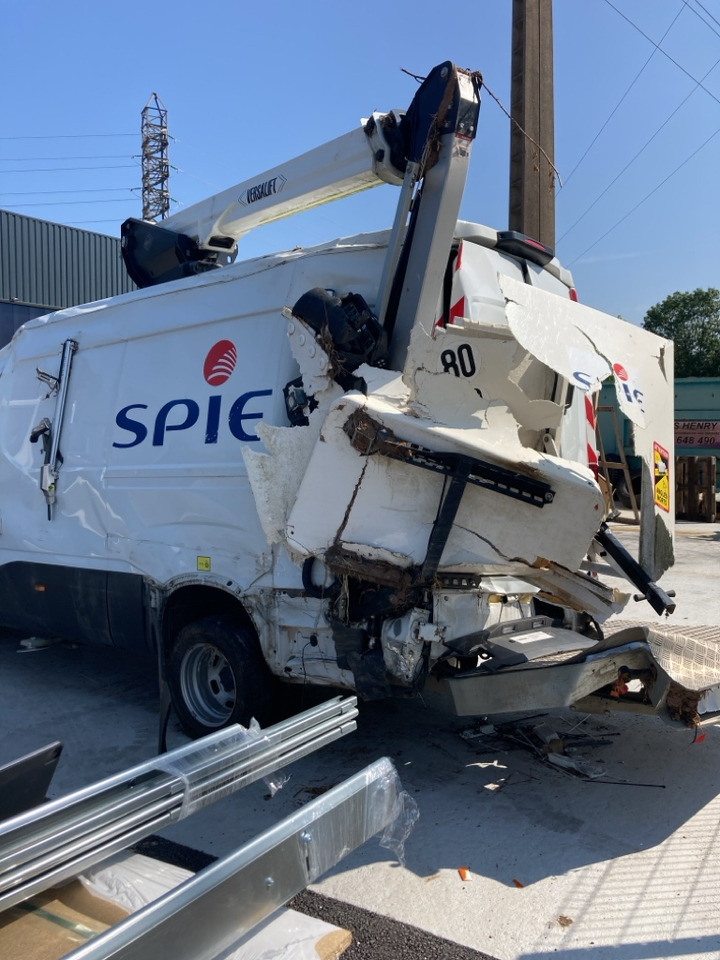 IVECO DAILY FOURGON 50C18 - Billift: bild 5 IVECO DAILY FOURGON 50C18 - Billift: bild 5