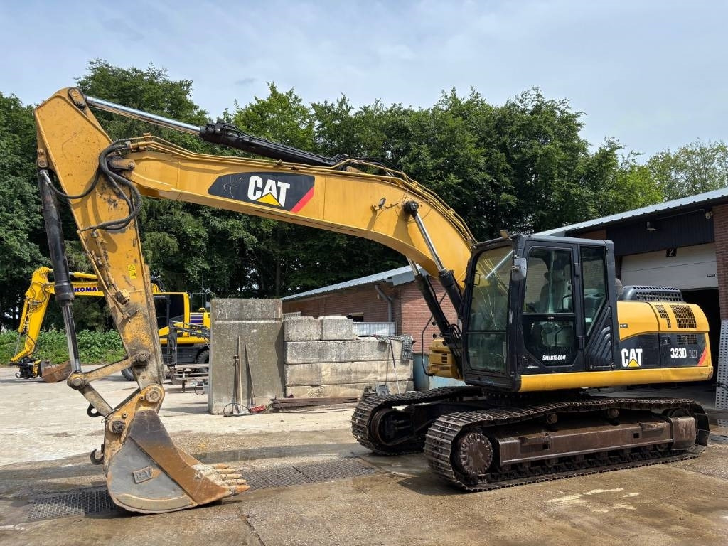 CAT 323 D LN - Bandgrävare: bild 1 CAT 323 D LN - Bandgrävare: bild 1