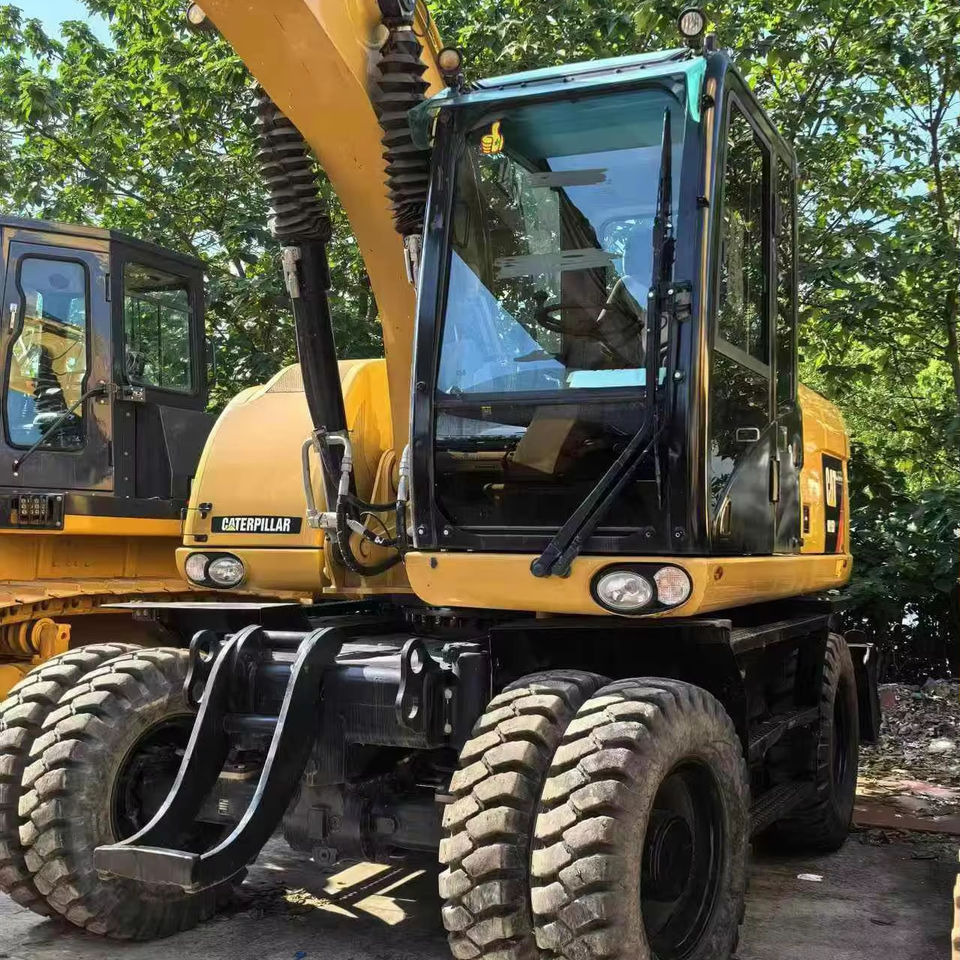 Beautiful High Quality Second-Hand CAT M315D2 Wheel Excavator Used Digger Machinery Engine After-sales Warranty Service - Grävmaskin på däck: bild 1 Beautiful High Quality Second-Hand CAT M315D2 Wheel Excavator Used Digger Machinery Engine After-sales Warranty Service - Grävmaskin på däck: bild 1