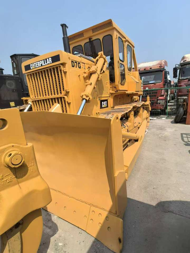 Hot Sale Used CAT Bulldozer D7G in Good Condition Second-hand Caterpillar Bulldozer D7G Construction Machinery - Bulldozer: bild 2 Hot Sale Used CAT Bulldozer D7G in Good Condition Second-hand Caterpillar Bulldozer D7G Construction Machinery - Bulldozer: bild 2