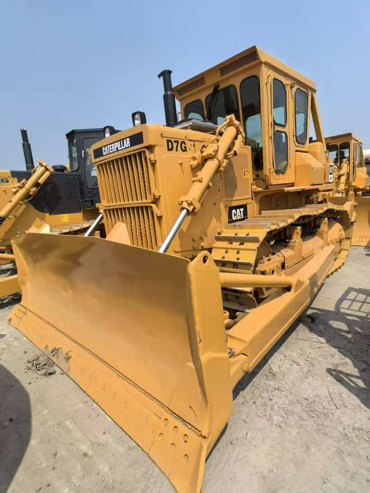 Hot Sale Used CAT Bulldozer D7G in Good Condition Second-hand Caterpillar Bulldozer D7G Construction Machinery - Bulldozer: bild 3 Hot Sale Used CAT Bulldozer D7G in Good Condition Second-hand Caterpillar Bulldozer D7G Construction Machinery - Bulldozer: bild 3