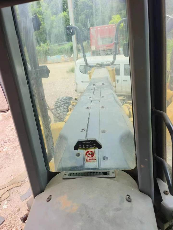 Original CAT 160M Grader Used Caterpillar Brand CAT 140H 140K 160K 120H 14G Motor Grader High Quality - Väghyvel: bild 3 Original CAT 160M Grader Used Caterpillar Brand CAT 140H 140K 160K 120H 14G Motor Grader High Quality - Väghyvel: bild 3