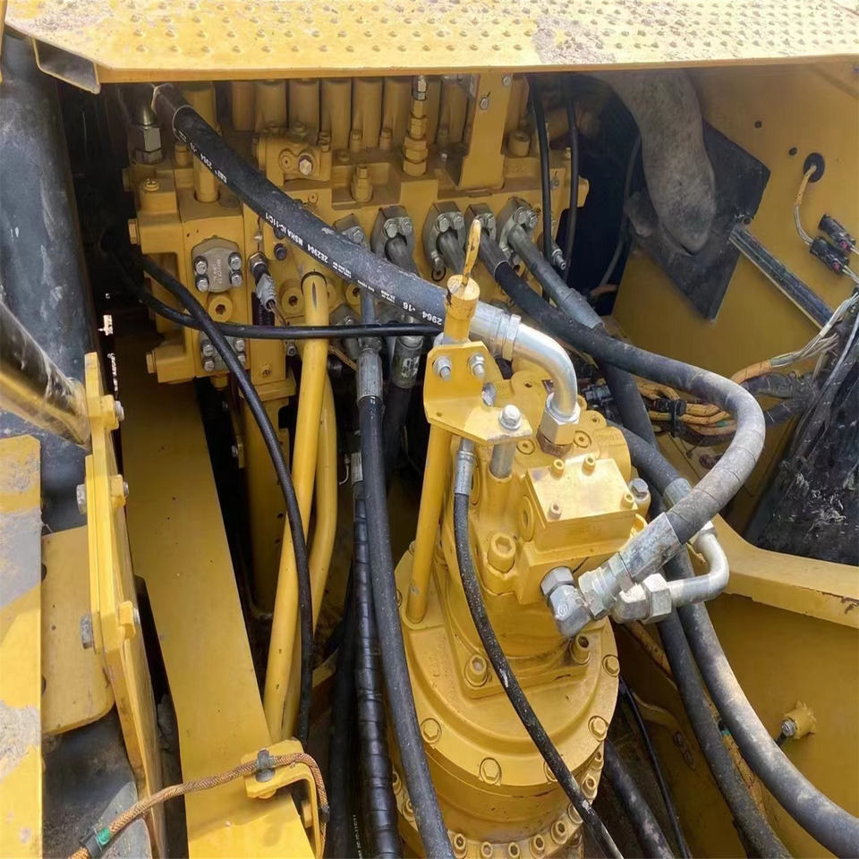 Used Caterpillar 330 Crawler Excavator High Profile Cat330 Sold at a Low Price in Shanghai with Reliable Quality - Bandgrävare: bild 3 Used Caterpillar 330 Crawler Excavator High Profile Cat330 Sold at a Low Price in Shanghai with Reliable Quality - Bandgrävare: bild 3