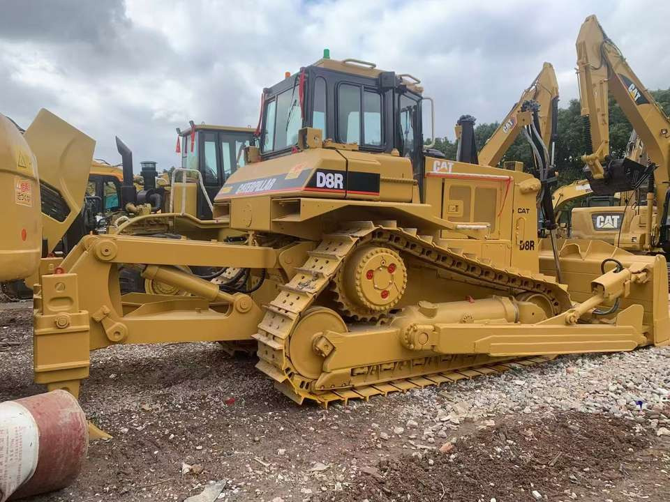 Used Machinery Caterpillar CAT D8R Bulldozer With Ripper Construction & Building Machinery Second Hand - Bulldozer: bild 5 Used Machinery Caterpillar CAT D8R Bulldozer With Ripper Construction & Building Machinery Second Hand - Bulldozer: bild 5