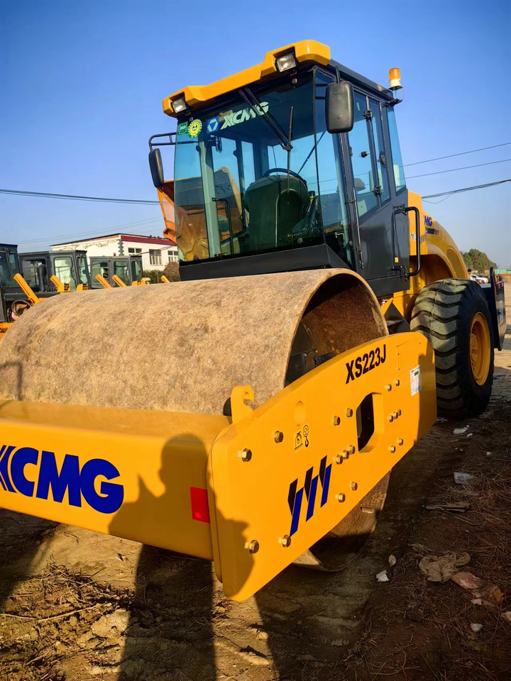 XCMG XS223J - Kompaktor: bild 2 XCMG XS223J - Kompaktor: bild 2