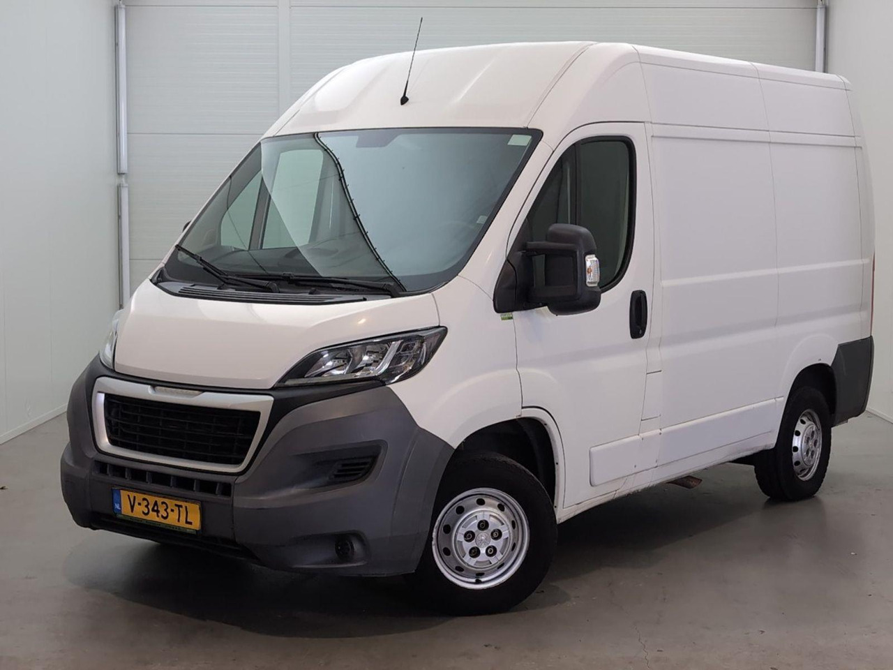 Peugeot Boxer 330 2.2 HDI L1H1 XR | 2014 | 218.267 km | V343TL | NAP: Geen oordeel - Skåpbil: bild 1 Peugeot Boxer 330 2.2 HDI L1H1 XR | 2014 | 218.267 km | V343TL | NAP: Geen oordeel - Skåpbil: bild 1