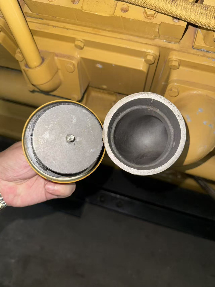 CATPILLAR 2200F 3516 - Verktyg/ Utrustning: bild 4 CATPILLAR 2200F 3516 - Verktyg/ Utrustning: bild 4