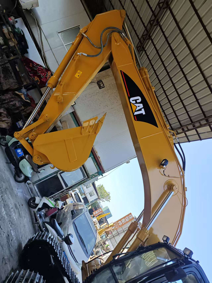 CATPILLAR 320CL - Bandgrävare: bild 4 CATPILLAR 320CL - Bandgrävare: bild 4