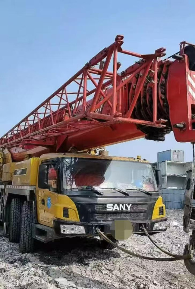 SANYI 800T5 - Allterrängkran: bild 2 SANYI 800T5 - Allterrängkran: bild 2