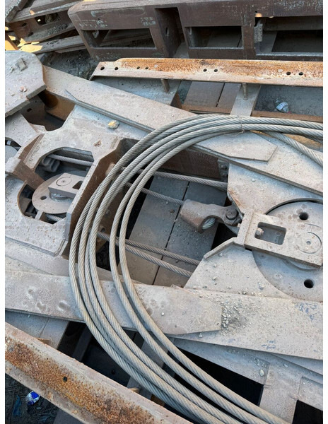 Liebherr Stein HT Diaphragm Wall Grab - Gripklo för Byggmaskiner: bild 3 Liebherr Stein HT Diaphragm Wall Grab - Gripklo för Byggmaskiner: bild 3