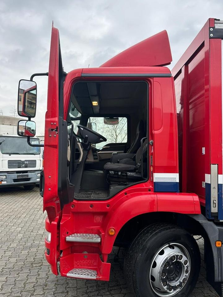 MAN TGM 26.340 L/LBW/2xAHK/LENKACHSE/18 PAL/2instock - Lastbil med skåp: bild 5 MAN TGM 26.340 L/LBW/2xAHK/LENKACHSE/18 PAL/2instock - Lastbil med skåp: bild 5