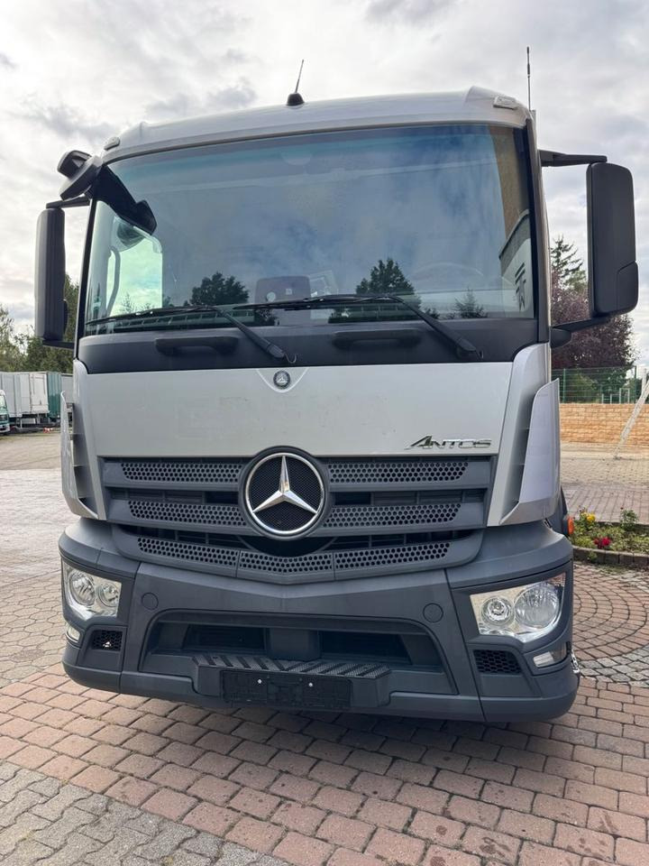 Mercedes-Benz Antos 2540/2xLBW/Kühlung-Defekt/5instock - Lastbil med skåp: bild 5 Mercedes-Benz Antos 2540/2xLBW/Kühlung-Defekt/5instock - Lastbil med skåp: bild 5