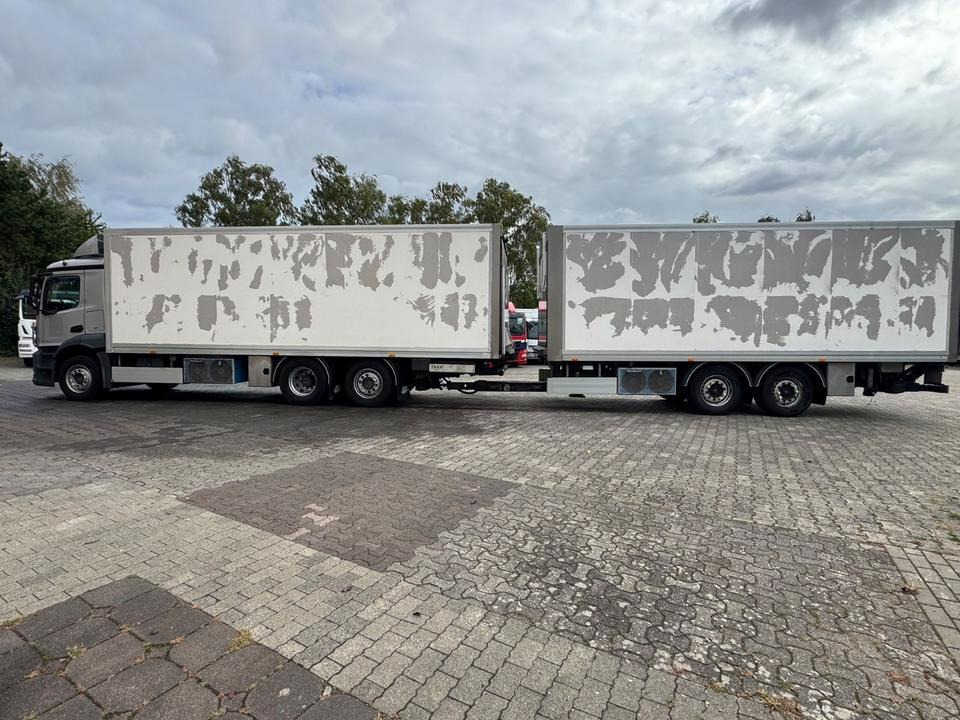 Mercedes-Benz Antos 2540/2xLBW/Kühlung-Defekt/5instock - Lastbil med skåp: bild 4 Mercedes-Benz Antos 2540/2xLBW/Kühlung-Defekt/5instock - Lastbil med skåp: bild 4