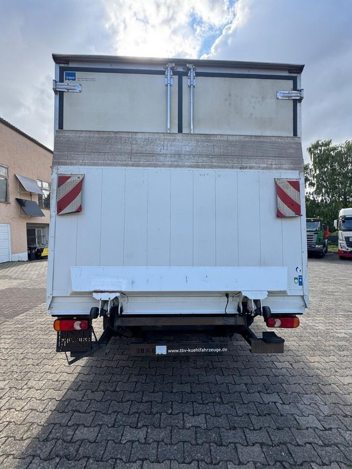 Renault MIDLUM 180/Thermo-King V-500/LBW - Kylbil lastbil: bild 4 Renault MIDLUM 180/Thermo-King V-500/LBW - Kylbil lastbil: bild 4