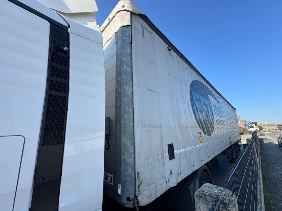 Schmitz Cargobull SCS24/L//LBW/Lift-Achse/2in1-Speed-Curtain - Kapelltrailer: bild 3 Schmitz Cargobull SCS24/L//LBW/Lift-Achse/2in1-Speed-Curtain - Kapelltrailer: bild 3