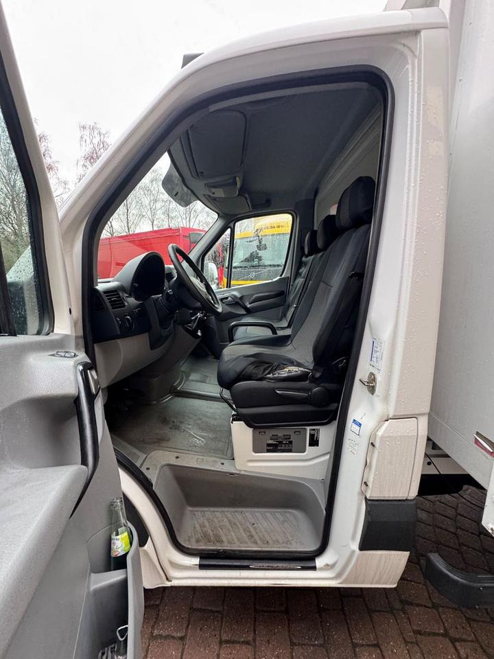 Volymskåp Volkswagen Crafter/LBW/Kamera/aus1.Hand/Top-Zustand!: bild 9 Volymskåp Volkswagen Crafter/LBW/Kamera/aus1.Hand/Top-Zustand!: bild 9