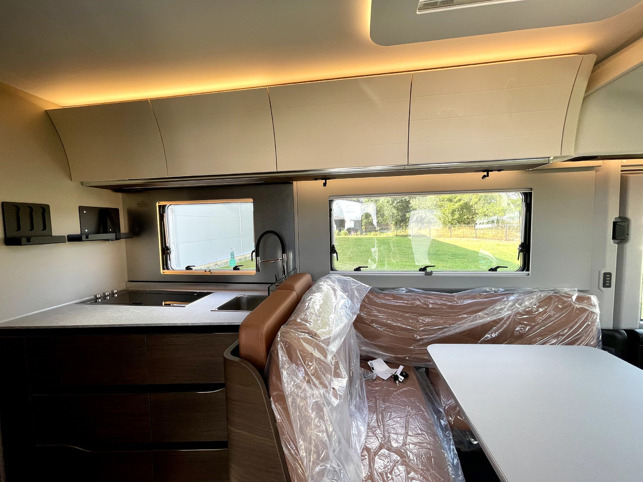 Adria Super Sonic 890 LC - Helintegrerad husbil: bild 4 Adria Super Sonic 890 LC - Helintegrerad husbil: bild 4