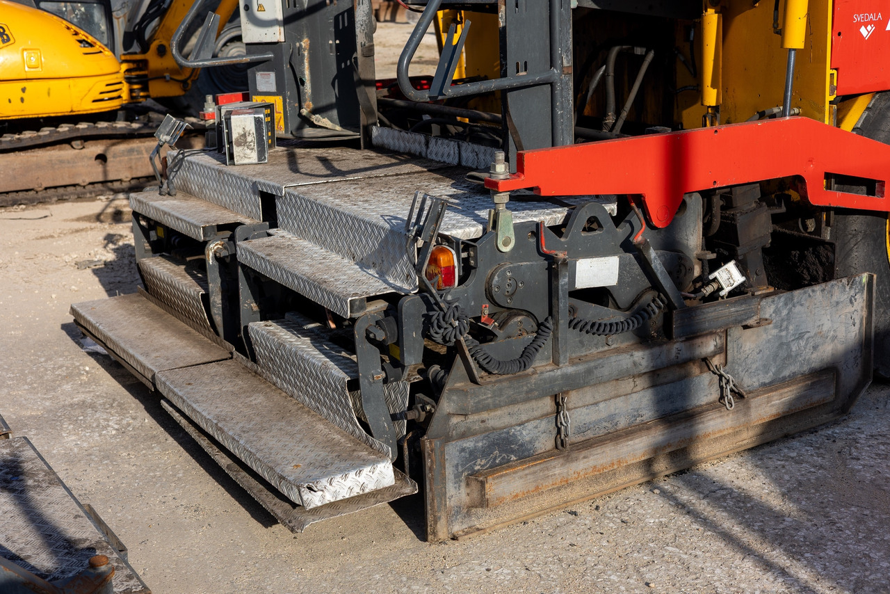 DYNAPAC F121-4W - Asfaltläggare: bild 5 DYNAPAC F121-4W - Asfaltläggare: bild 5