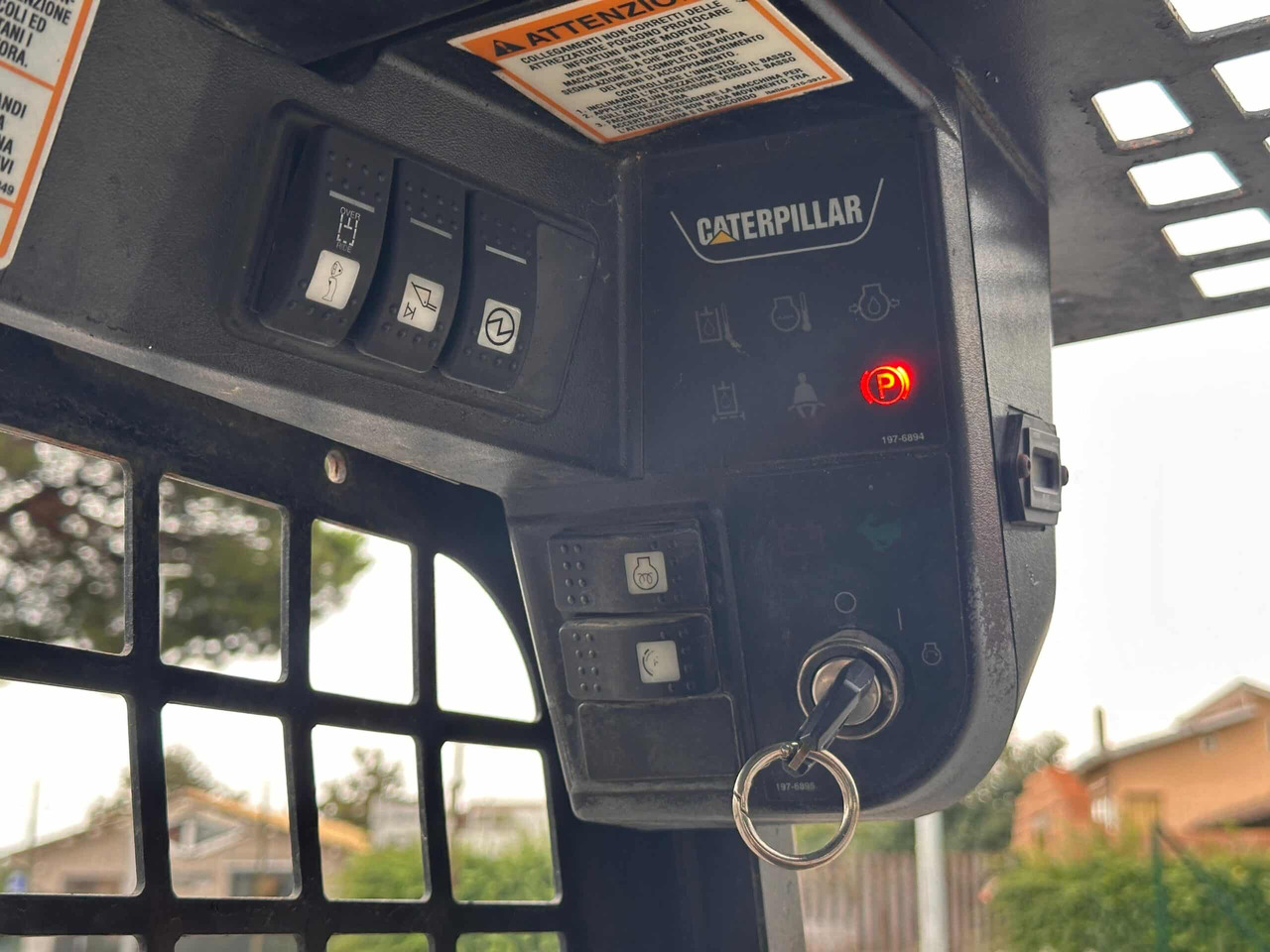 Kompaktlastare/ Slirstyrda lastare FIAT HITACHI 226BHF: bild 12 Kompaktlastare/ Slirstyrda lastare FIAT HITACHI 226BHF: bild 12