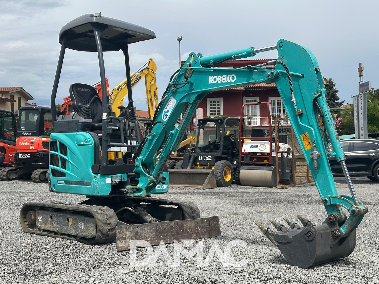 KOBELCO SK17SR-3E - Minigrävmaskin: bild 1 KOBELCO SK17SR-3E - Minigrävmaskin: bild 1