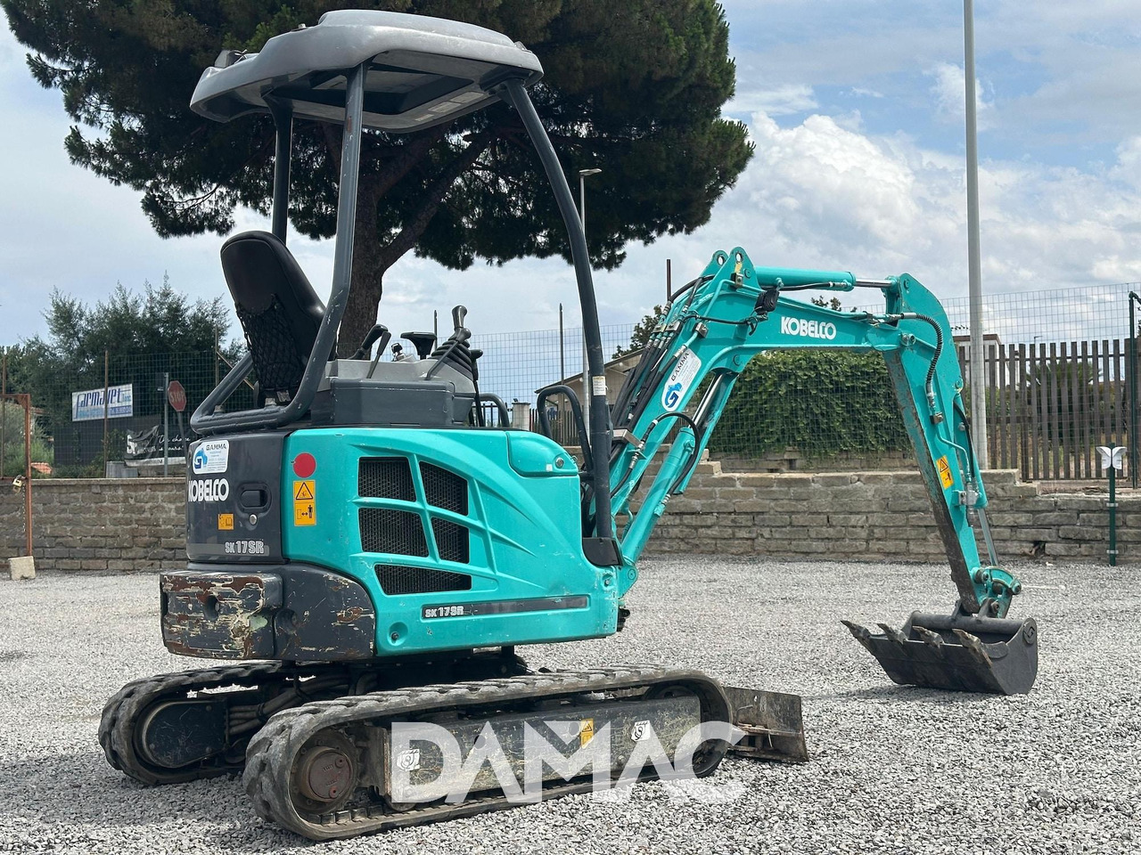KOBELCO SK17SR-3E - Minigrävmaskin: bild 2 KOBELCO SK17SR-3E - Minigrävmaskin: bild 2