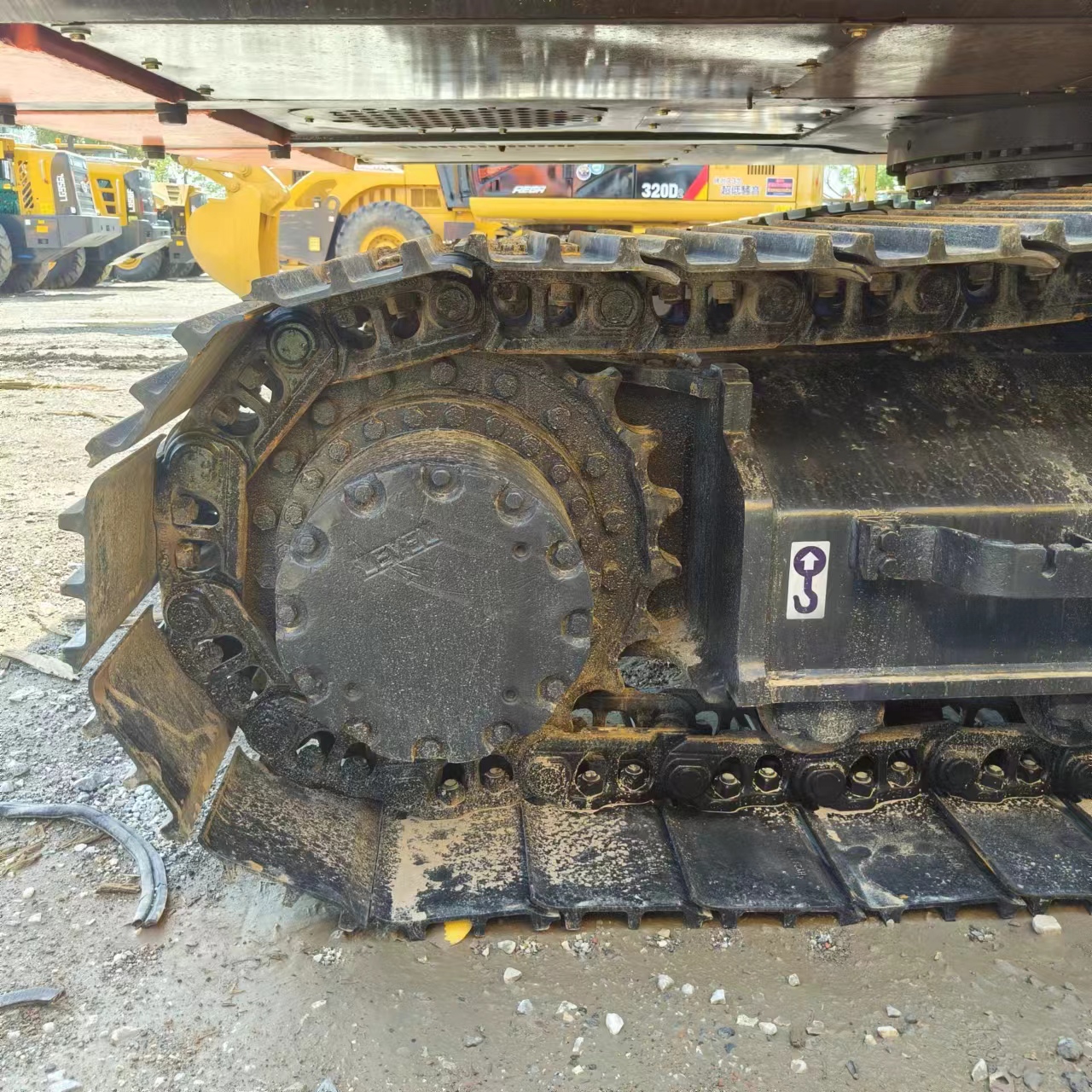 Bandgrävare HITACHI ZX210: bild 9