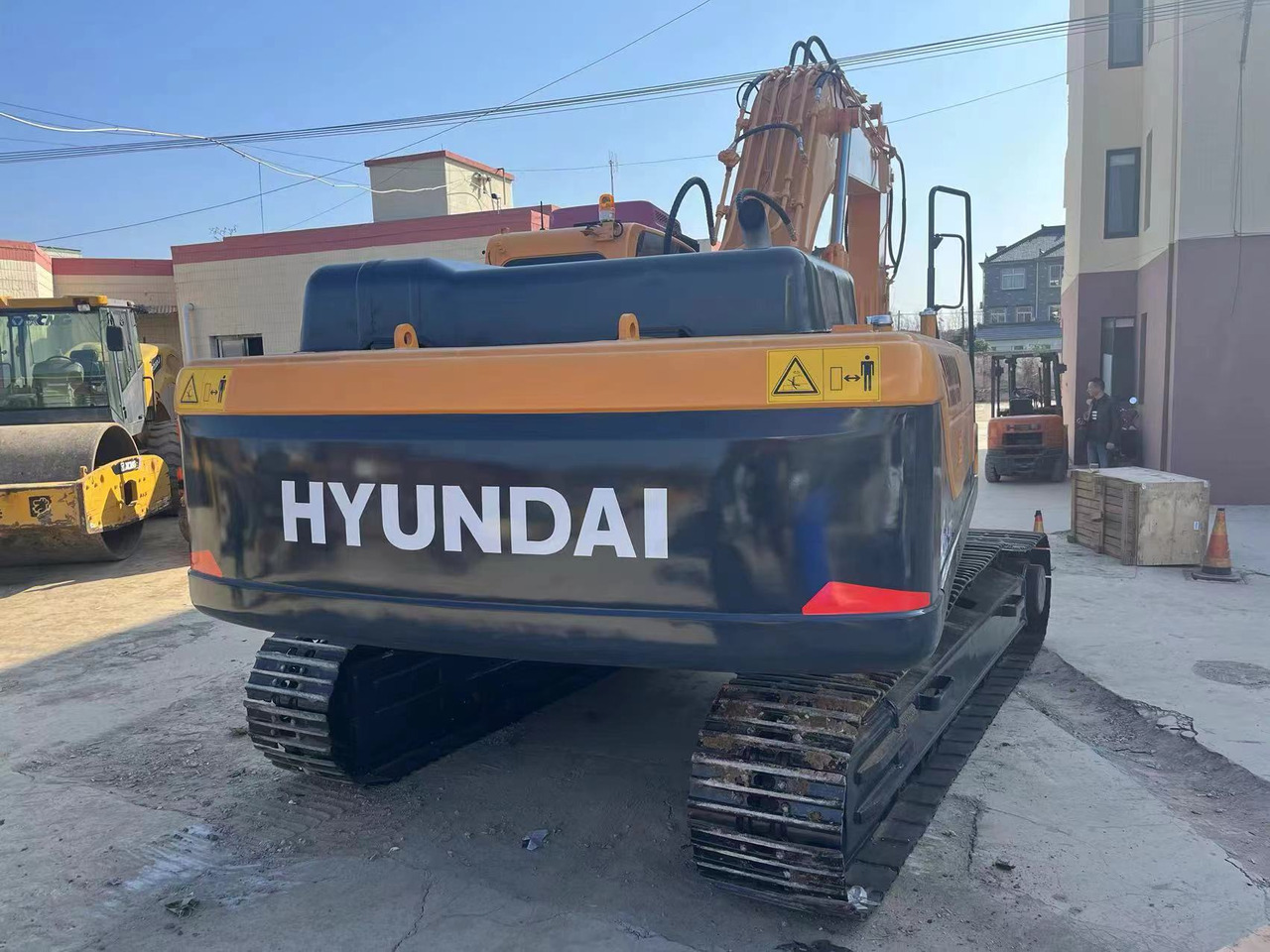Bandgrävare Hyundai R305LC-9T: bild 8