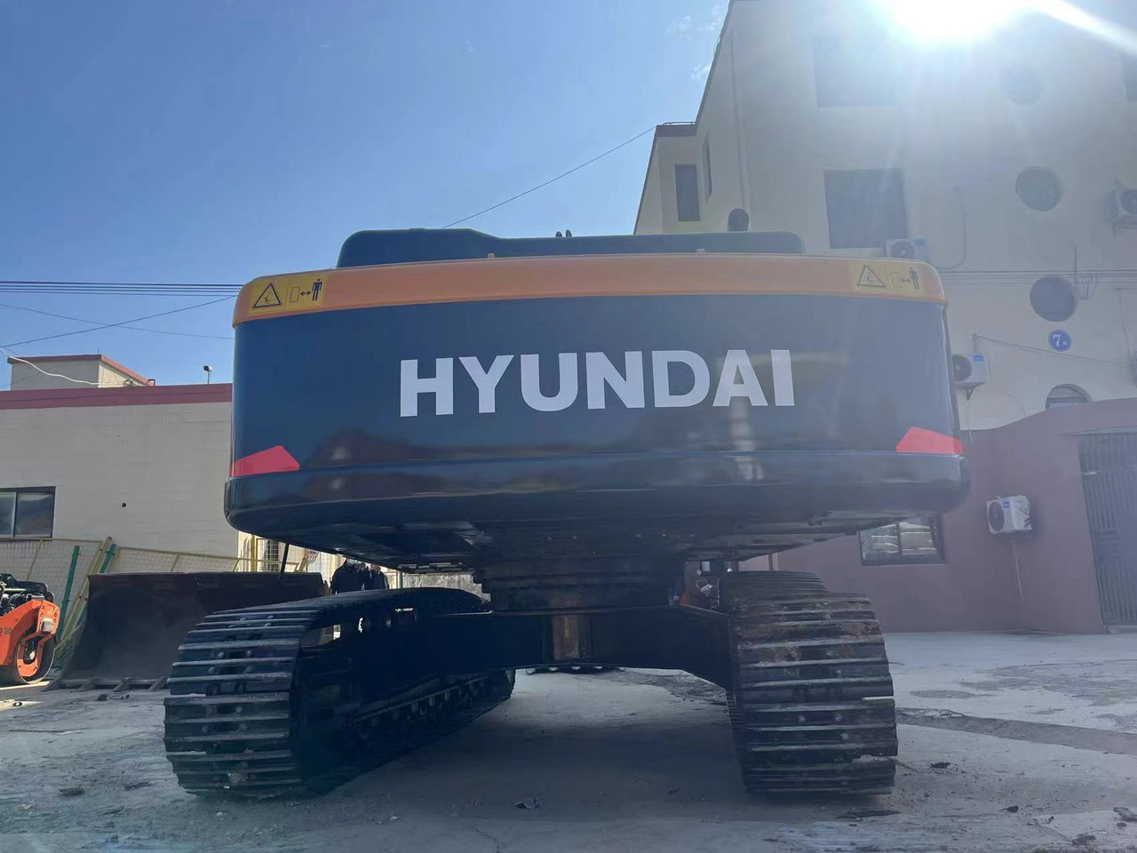 Bandgrävare Hyundai R305LC-9T: bild 9