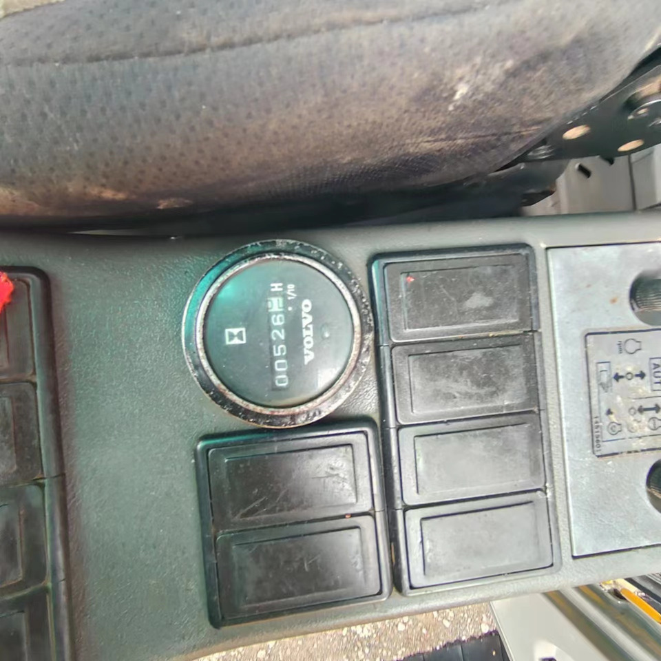 VOLVO EC240 - Bandgrävare: bild 3 VOLVO EC240 - Bandgrävare: bild 3