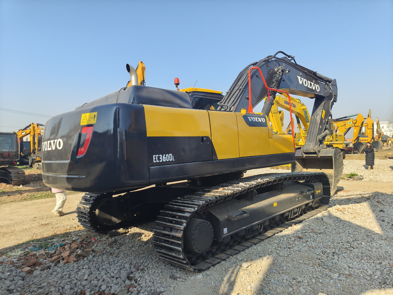 Bandgrävare VOLVO EC360: bild 6