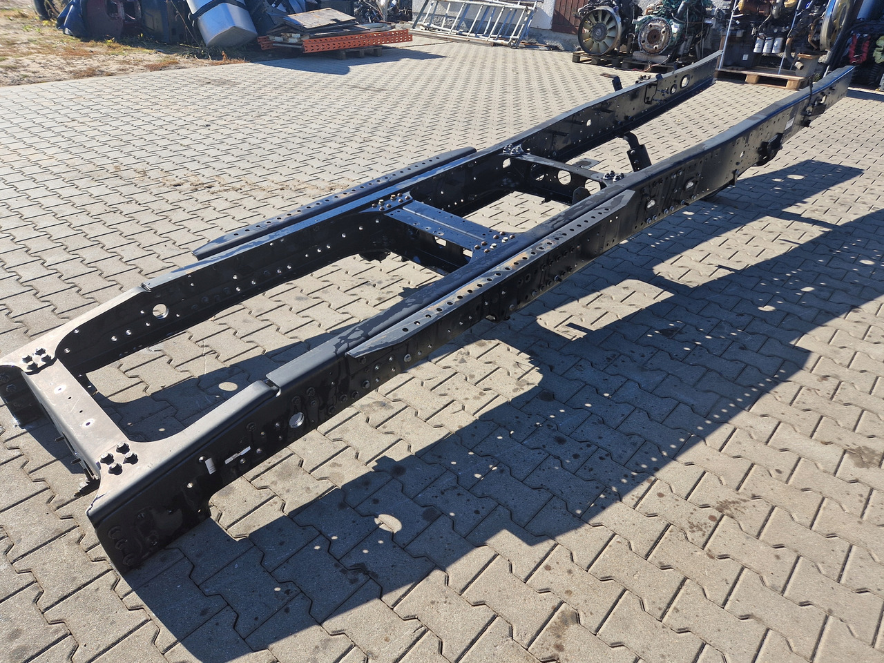 FORD FORD F-MAX 500 ZDEKOMPLETOWANY RAMA ROK 2021/22 SPROWADZONY Z NIEMIEC - Ram/ Chassi för Lastbil: bild 3 FORD FORD F-MAX 500 ZDEKOMPLETOWANY RAMA ROK 2021/22 SPROWADZONY Z NIEMIEC - Ram/ Chassi för Lastbil: bild 3