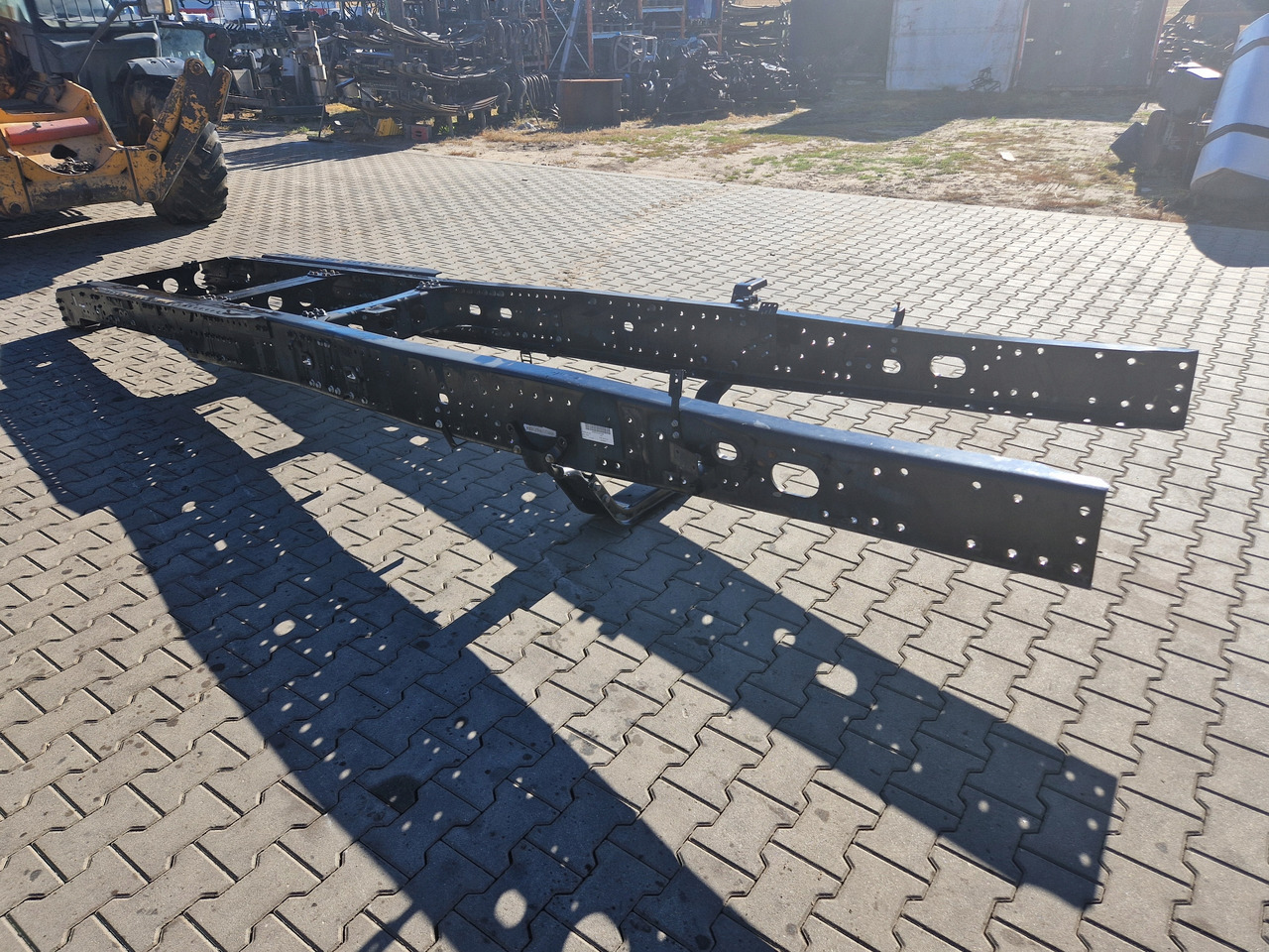 FORD FORD F-MAX 500 ZDEKOMPLETOWANY RAMA ROK 2021/22 SPROWADZONY Z NIEMIEC - Ram/ Chassi för Lastbil: bild 2 FORD FORD F-MAX 500 ZDEKOMPLETOWANY RAMA ROK 2021/22 SPROWADZONY Z NIEMIEC - Ram/ Chassi för Lastbil: bild 2