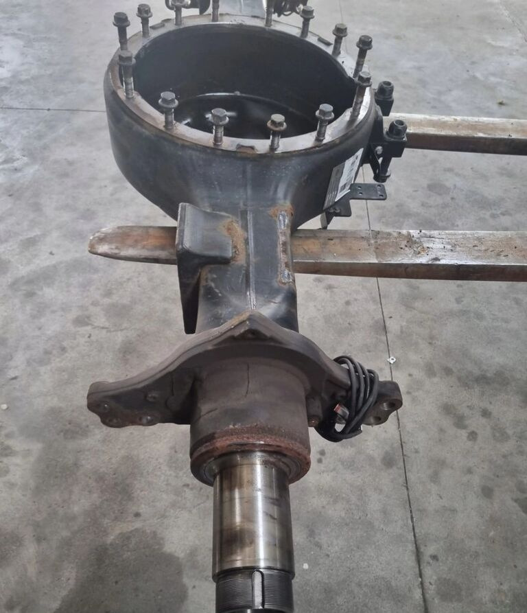 FORD OBUDOWA MOSTU POCHWA FORD F-MAX CARGO LOW DECK MEGA HC46-4010-CB GS05A - Axel och reservdelar för Lastbil: bild 4 FORD OBUDOWA MOSTU POCHWA FORD F-MAX CARGO LOW DECK MEGA HC46-4010-CB GS05A - Axel och reservdelar för Lastbil: bild 4