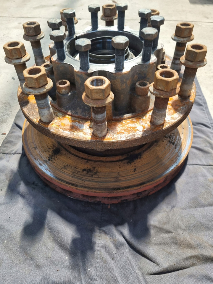 FORD PIASTA KOMPLETNA TYŁ FORD F-MAX CARGO - Hub för Lastbil: bild 2 FORD PIASTA KOMPLETNA TYŁ FORD F-MAX CARGO - Hub för Lastbil: bild 2