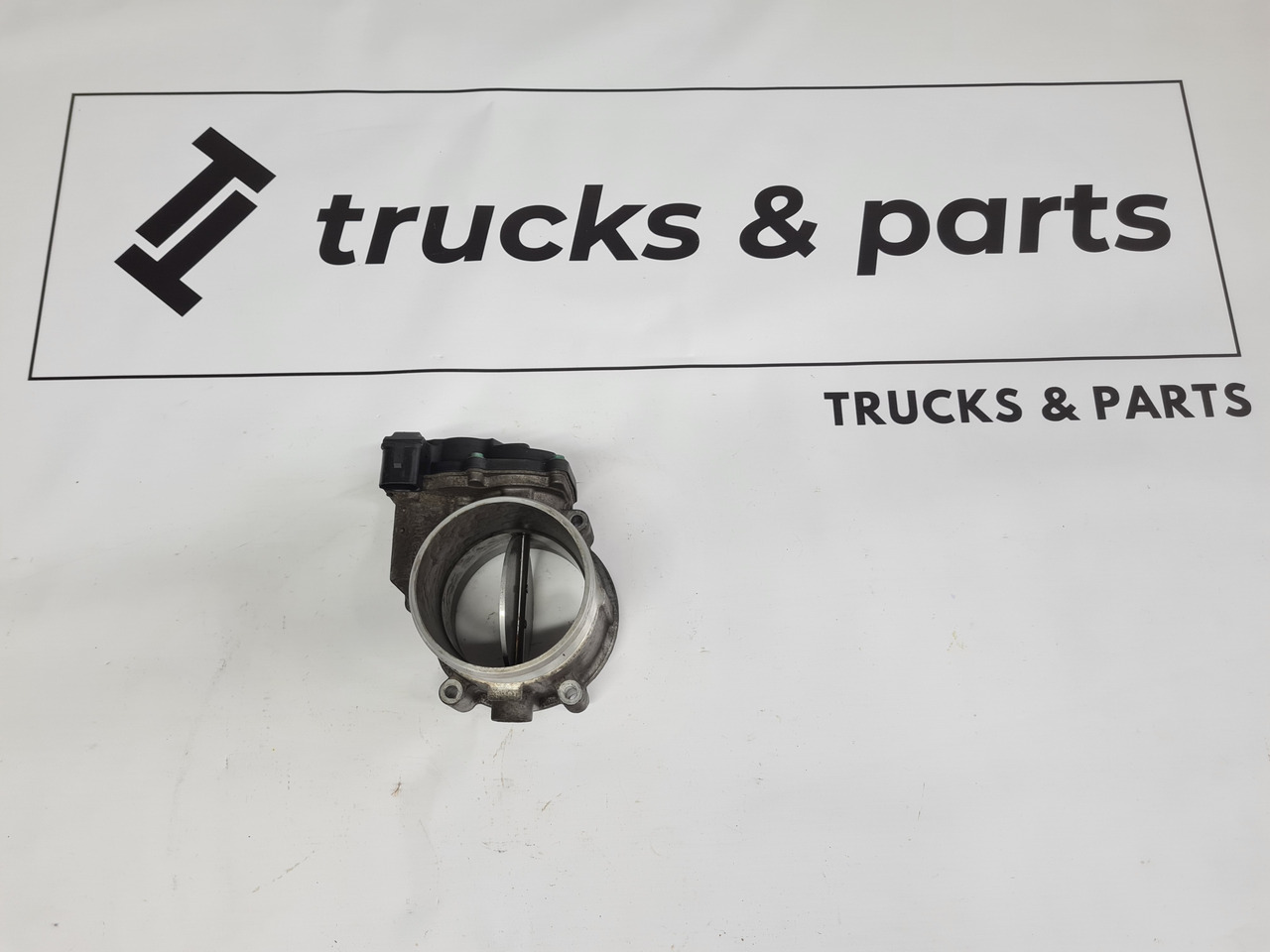 FORD PRZEPUSTNICA ZAWÓR EGR FORD F-MAX 500 TRUCKS GC46 9E926 - Motor och reservdelar för Lastbil: bild 1 FORD PRZEPUSTNICA ZAWÓR EGR FORD F-MAX 500 TRUCKS GC46 9E926 - Motor och reservdelar för Lastbil: bild 1