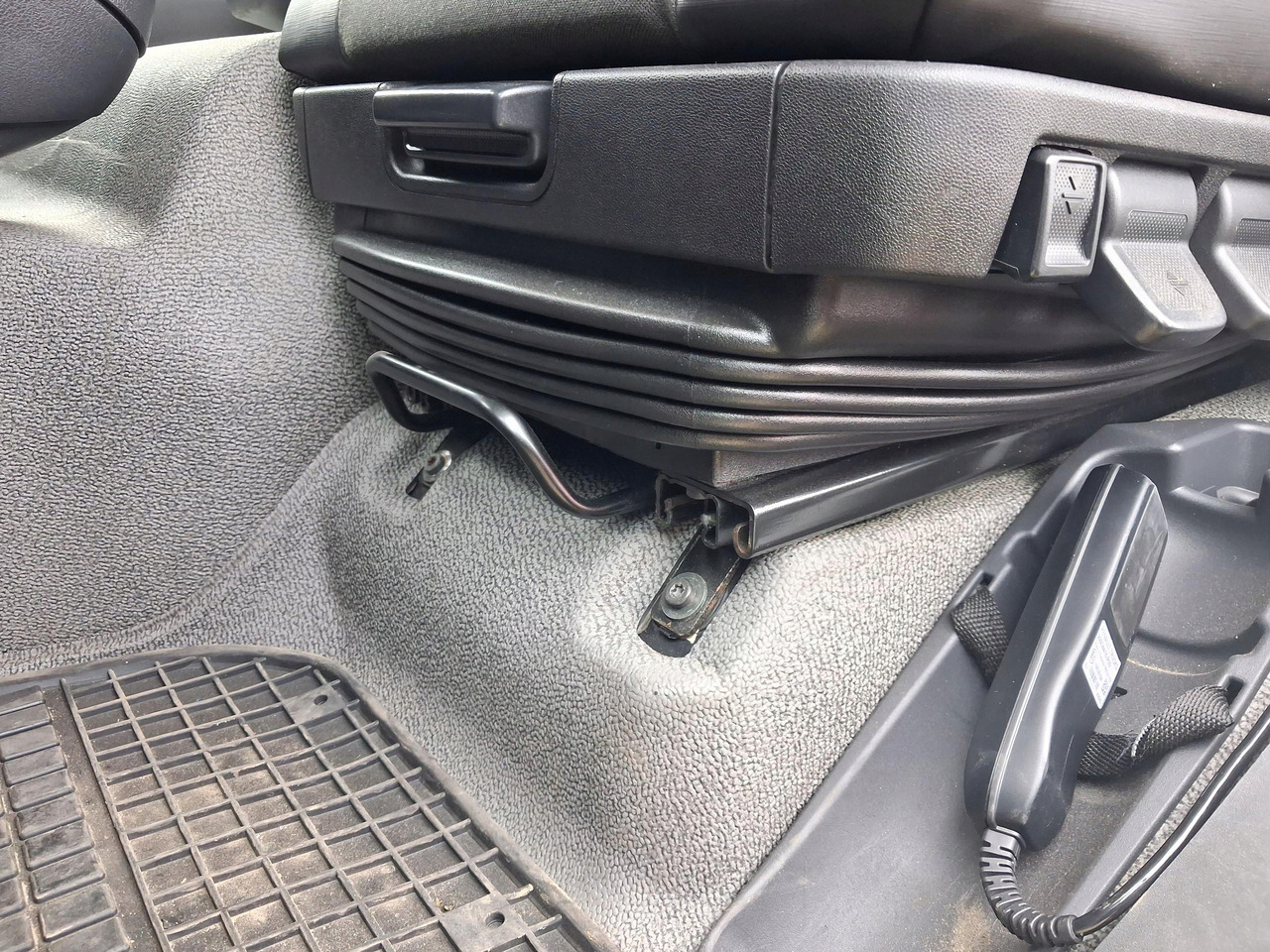 FOTEL KIEROWCY RENAULT GAMA D  - Säte för Lastbil: bild 3 FOTEL KIEROWCY RENAULT GAMA D  - Säte för Lastbil: bild 3