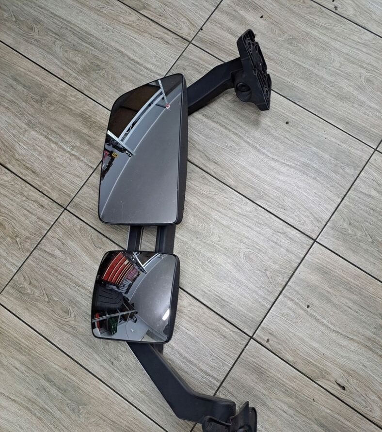 LUSTERKO LUSTRO KOMPLETNE LEWE VOLVO FH 4 FH 5 EURO 6 - Backspegel för Lastbil: bild 5 LUSTERKO LUSTRO KOMPLETNE LEWE VOLVO FH 4 FH 5 EURO 6 - Backspegel för Lastbil: bild 5