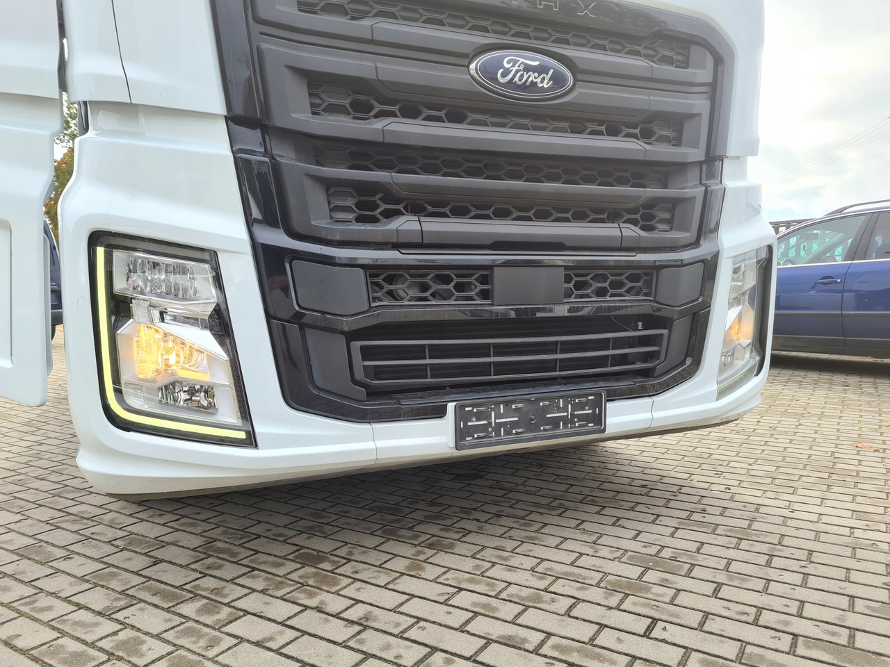 PRZÓD KOMPLETNY LAMPA GRILL ATRAPA BELKA FORD F-MAX 500 TRUCKS  - Stötfångare: bild 4 PRZÓD KOMPLETNY LAMPA GRILL ATRAPA BELKA FORD F-MAX 500 TRUCKS  - Stötfångare: bild 4