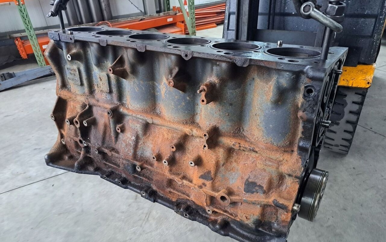 RENAULT BLOK SILNIKA SŁUPEK WAŁ RENAULT PREMIUM DXI 11 440 - Cylinderblock för Lastbil: bild 3 RENAULT BLOK SILNIKA SŁUPEK WAŁ RENAULT PREMIUM DXI 11 440 - Cylinderblock för Lastbil: bild 3