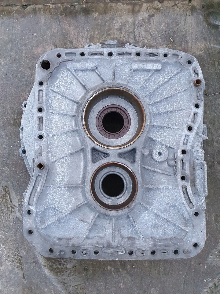 RENAULT OBUDOWA KOŁNIERZ SKRZYNI ISHIFT AUTOMAT VOLVO RENAULT - Växellåda och reservdelar för Lastbil: bild 2 RENAULT OBUDOWA KOŁNIERZ SKRZYNI ISHIFT AUTOMAT VOLVO RENAULT - Växellåda och reservdelar för Lastbil: bild 2