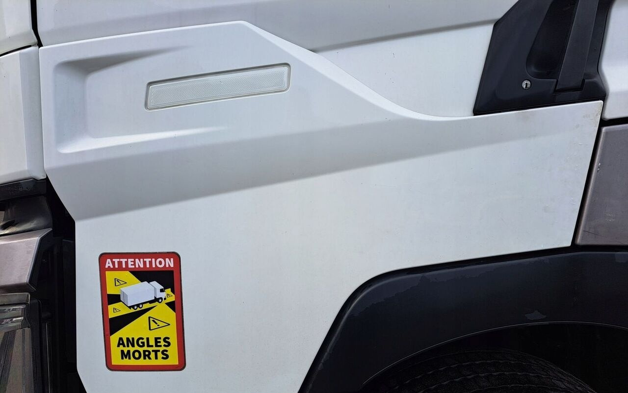 Renault GAMA T RANGE HIGH - Dörr och reservdelar för Lastbil: bild 2 Renault GAMA T RANGE HIGH - Dörr och reservdelar för Lastbil: bild 2