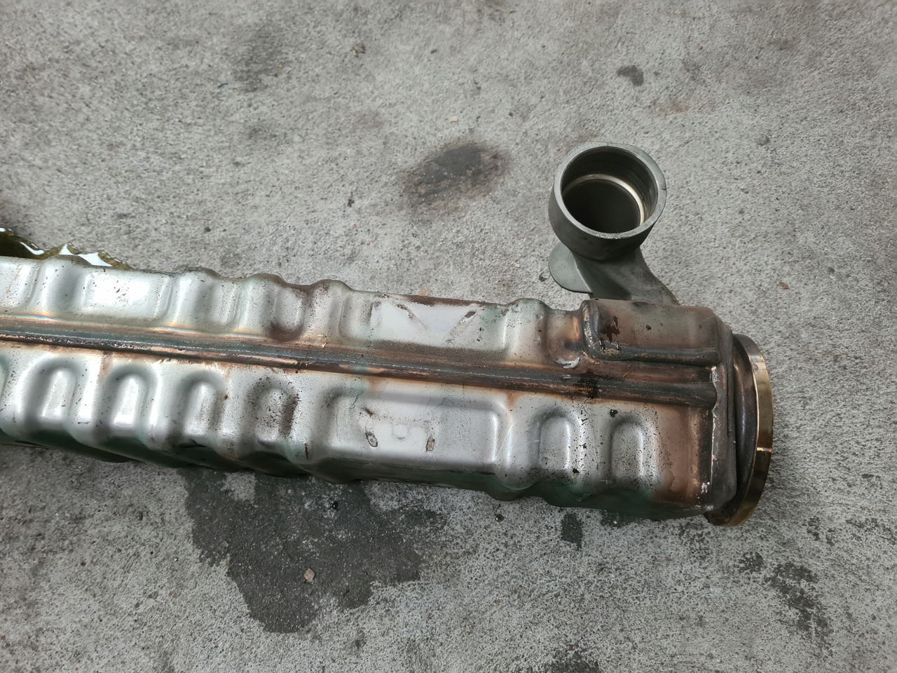 VOLVO 21944868 - EGR-kylare: bild 4 VOLVO 21944868 - EGR-kylare: bild 4